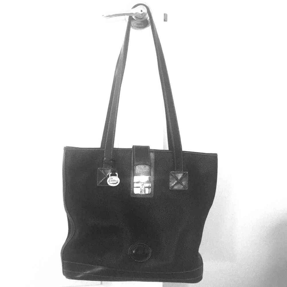 Dooney & Bourke Bag